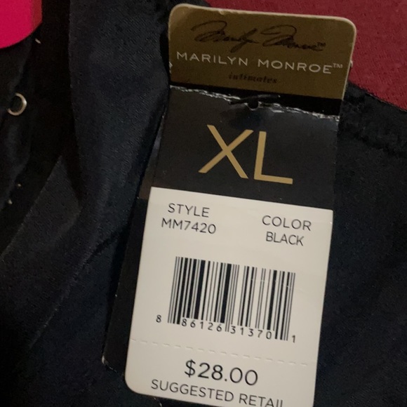 Marilyn Monroe corset / waist trainer - Picture 3 of 3